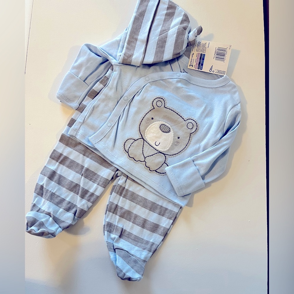 NWT Gerber 3-Piece Set Size Newborn